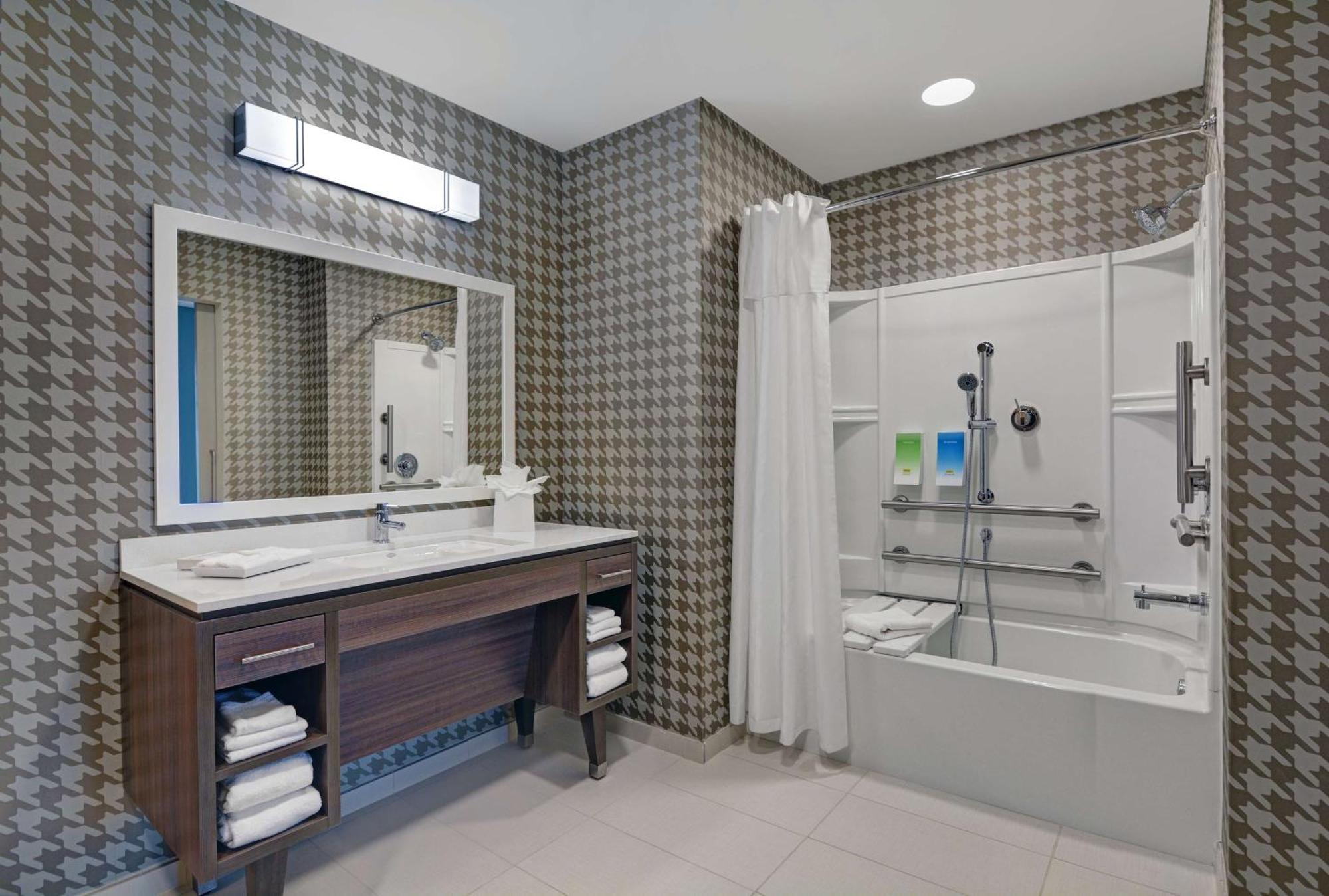 Home2 Suites By Hilton Fort Myers Colonial Blvd Eksteriør billede